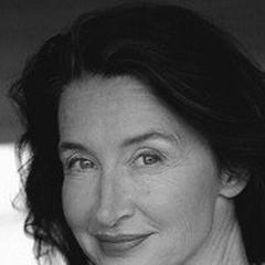 Anne Brochet