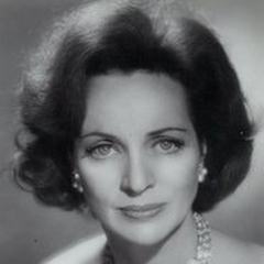 Beatrice Straight