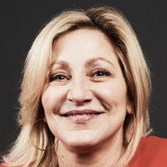 Edie Falco