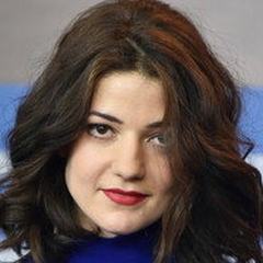 Esther Garrel