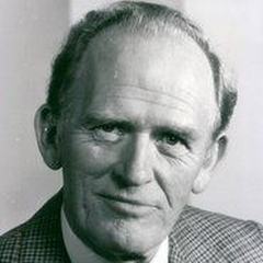 Gordon Jackson