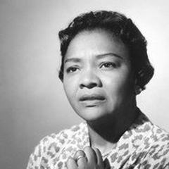 Juanita Moore