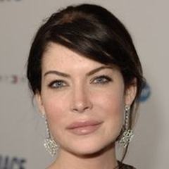 Lara Flynn Boyle