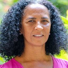 Luciana Souza