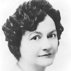 Lucille La Verne