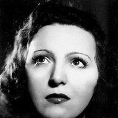 Marie Bell