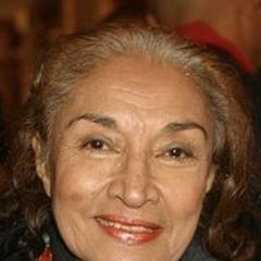 Miriam Colon