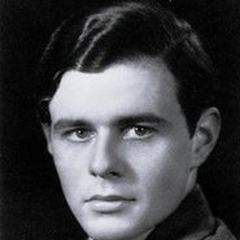 Niall MacGinnis