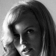 Roberta Collins