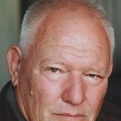 Ron Dean