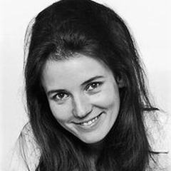 Trish Van Devere