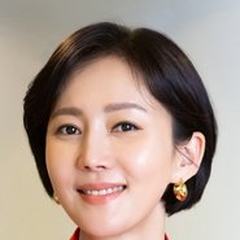 Yum Jung-ah